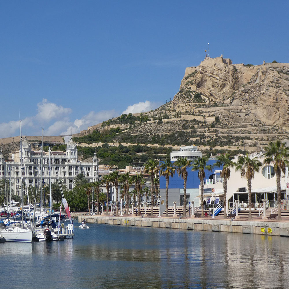 Puerto deportivo de Alicante